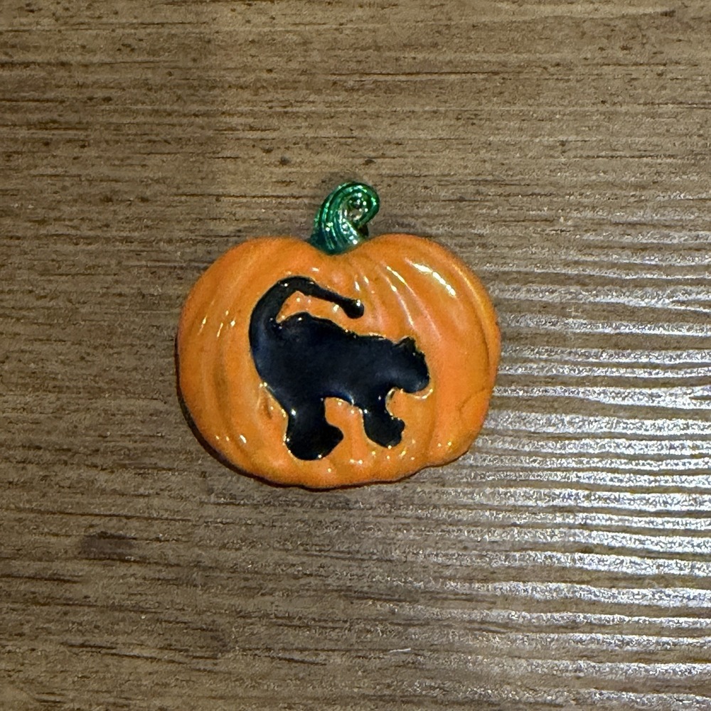 Gold Tone Enamel Black Cat Pumpkin Halloween Pin Brooch Black Cat Silhouette‎